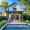 Pool 4BR 3BA Sleeps 8 w Patio Grill by Austin Vacay - أوستن