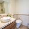 1BR Business Bay 5mins to Dubai Mall by Deleguest - Dubaj