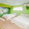 Alice Wonderland B&B - Дуншань