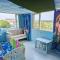 Alice Wonderland B&B - Дуншань