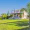 Villa Antria by Villa Plus