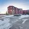 Patio and Mountain Views Central Grand Lake Condo! - Grand Lake
