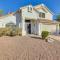 Centrally Located Cave Creek Retreat with Backyard - كيف كريك