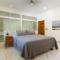 Tamarindo Bay Suites - Self Check In, Adults Only - 塔马林多