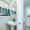Modern Coastal Home with Pool Mins to Beach and Mayo! - شاطئ جاكسونفيل