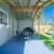 Modern Coastal Home with Pool Mins to Beach and Mayo! - شاطئ جاكسونفيل