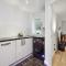 Entire modern 2 Bedroom 2 bathroom Flat in Pinner - Pinner