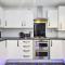 Entire modern 2 Bedroom 2 bathroom Flat in Pinner - Pinner