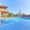 Villa with scenic view - El Port