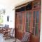Plantation Surf Inn & Restaurant - Midigama