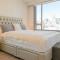 Stunning Darling Harbour View Apartment & Parking