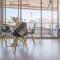 Stunning Darling Harbour View Apartment & Parking