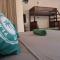 Plantation Surf Inn & Restaurant - Midigama