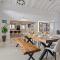 NEW 5BR Villa w Man Cave PALM BEACH