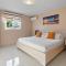 NEW 5BR Villa w Man Cave PALM BEACH