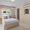 NEW 5BR Villa w Man Cave PALM BEACH