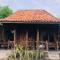 Umah Kayu 1-Menjangan homestay - 班尤温当