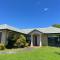 Family Retreat with Playground Views in East Tamaki - Auckland