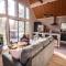 Aspen Chalet Hot Tub, Fire Pit, Games,1-Acre - دورانجو
