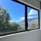 Spectacular Lake and Mountain Views Close to town - 皇后镇