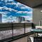Modern 2 Bedroom Apartment - Adelaide CBD
