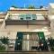 Abbott apartment - 1 min from the beach - 100m2 - sleeps 8 - Sitges