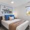 Walk to Restaurants Outdoor Patio with Grill and Fit Pit 1 Mile to Stadium and Downtown - 纳什维尔