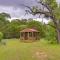 San Marcos Apartment on 10 Acres about 6 Mi to TSU!