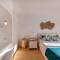 Recently renovated 4 bdr Villa with ocean views - 阿尔沃尔