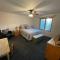 Cozy 3BR Lakefront Home w Guest House Available - Three Lakes