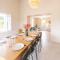 Charming Holiday Home with Private Pool - Hautefort
