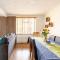 Beautiful 3 bedroom house with garden + Parking