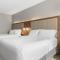 Holiday Inn Express Hotel & Suites Coralville by IHG