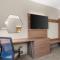 Holiday Inn Express Hotel & Suites Coralville by IHG