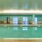 SpringHill Suites by Marriott Lawrence Downtown - لورانس