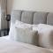 Full Burj Khalifa View! Brand New 2 Bedrooms! 5min walk From Dubai Mall!