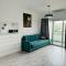 White 1-bdr apartment Agyos Tychonas