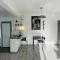 White 1-bdr apartment Agyos Tychonas