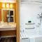 TownePlace Suites Irvine Lake Forest - ليك فوريست