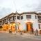 Plaza Medina Hotel