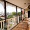 Montacute Boutique Bunkhouse