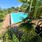 Spoleto Poolside - apt sleeps 4 on beautiful campus - 1 km max Spoleto central - Spoleto