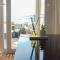 H&O Boulevard Breeze APARTMENT!