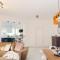 H&O Boulevard Breeze APARTMENT!