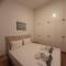H&O Elegant Maisonette in Paradise Garden