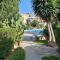H&O Elegant Maisonette in Paradise Garden