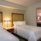 SpringHill Suites by Marriott Charlotte Airport - Шарлотт