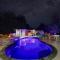H2Oasis Incredible Pool Retreat With Mountains Views! - Sevierville