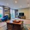 Brixham View House -Spectacular views over the bay and close to beach with parking - Goodrington