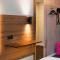 Moxy Stuttgart Airport/Messe - 莱因费尔登-埃希特尔丁根